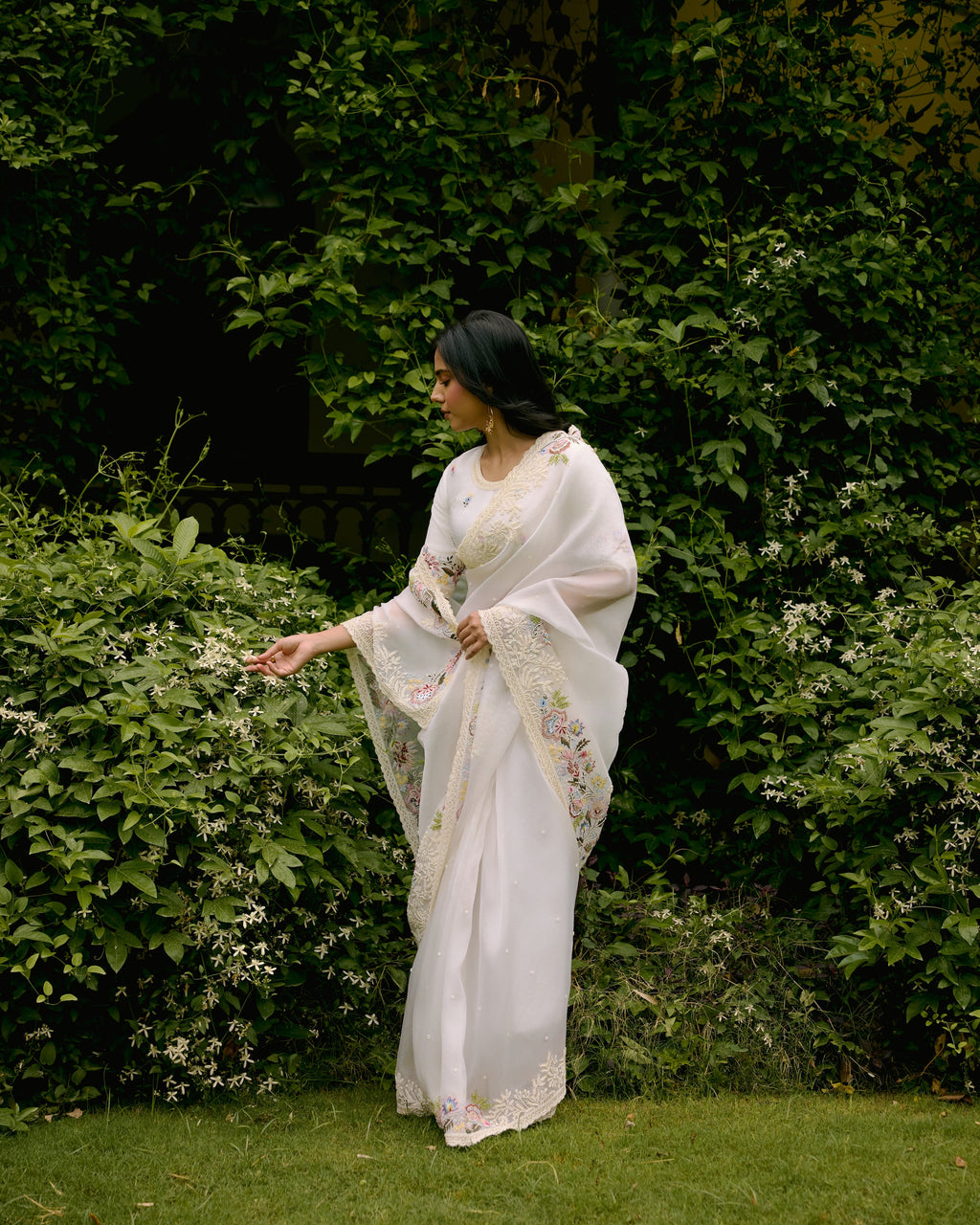 Ivory Organza Pearl and Threadwork Saree