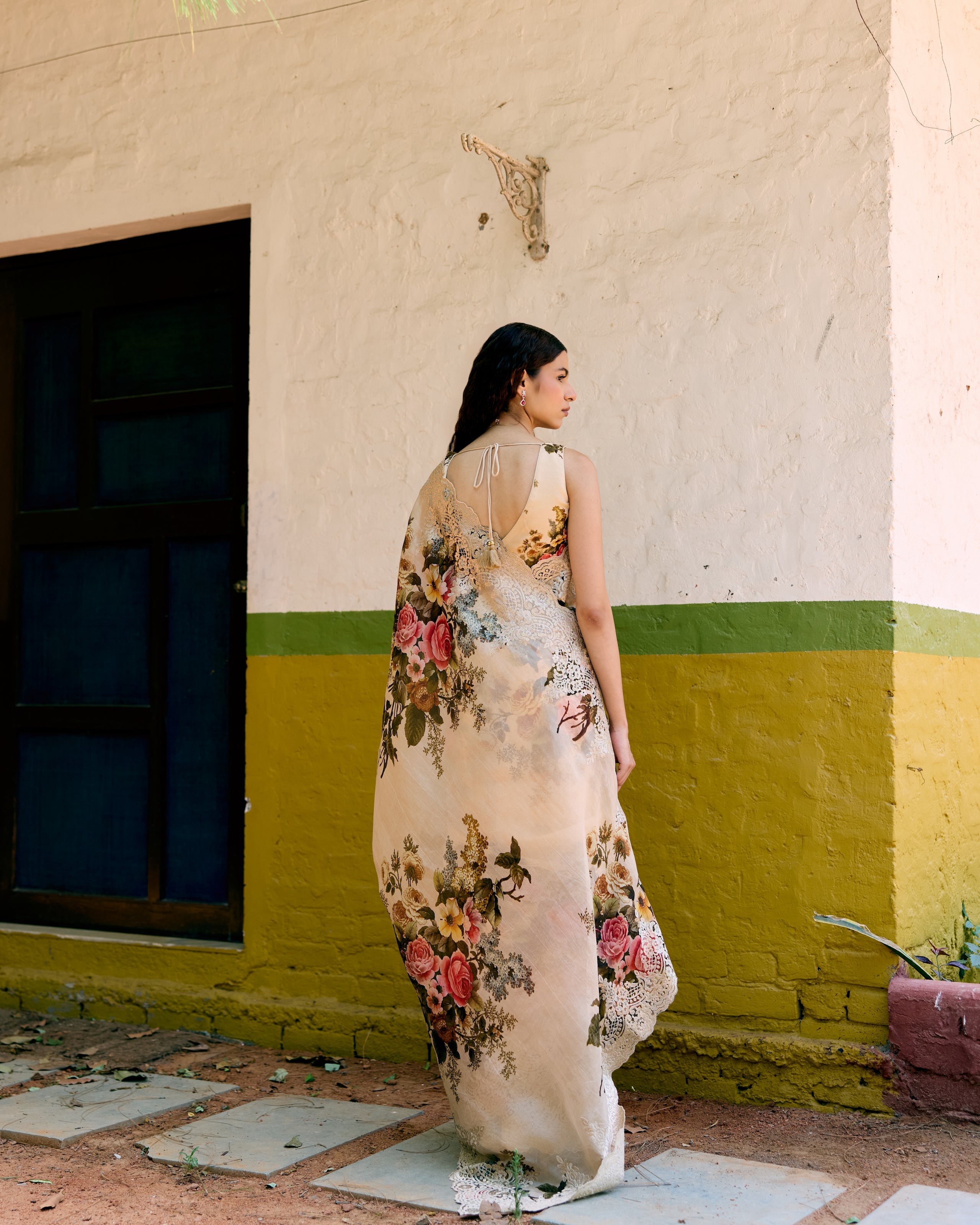 Beige and Pink Printed Crepe Saree