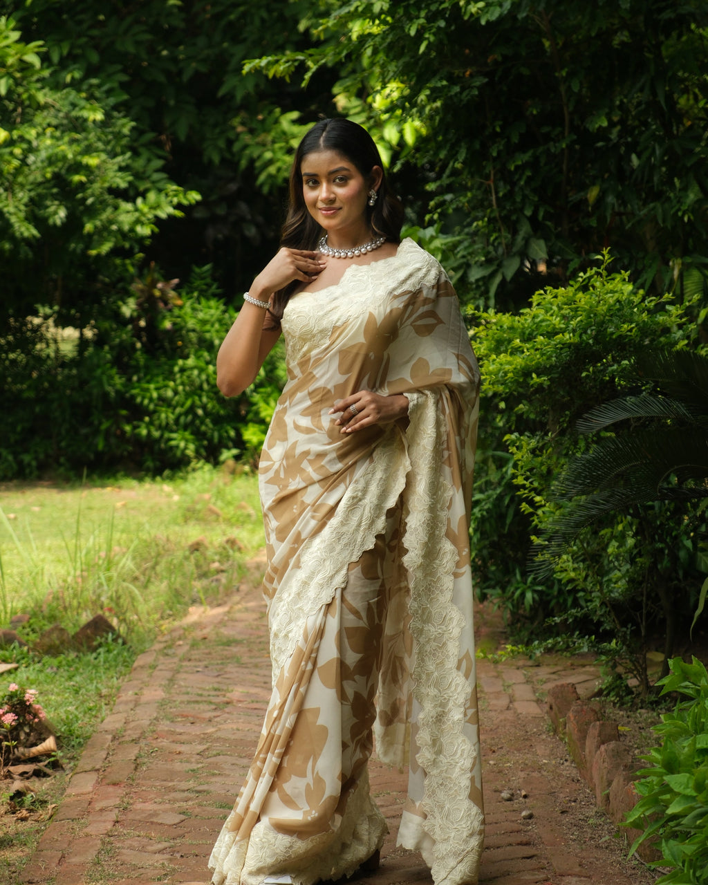 Beige Georgette Threadwork Saree
