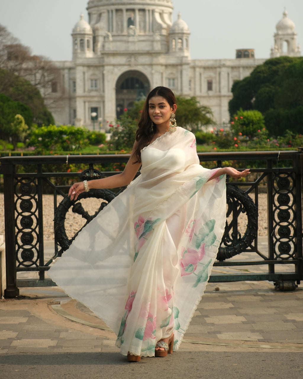Ivory Organza Hand Painted Pichwai Print Saree